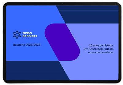Mockup de apresentação do relatório 2025/2026 do Fundo de Bolsas.